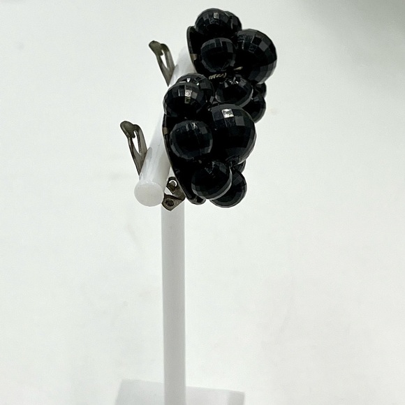 Vintage Black Glass Floral Silver Tone Clip On Earrings signed Germany on back - Picture 6 of 12